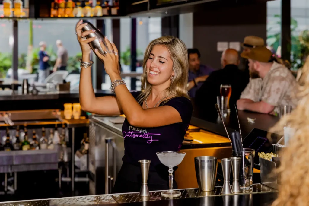 Puttshack Havana Nights